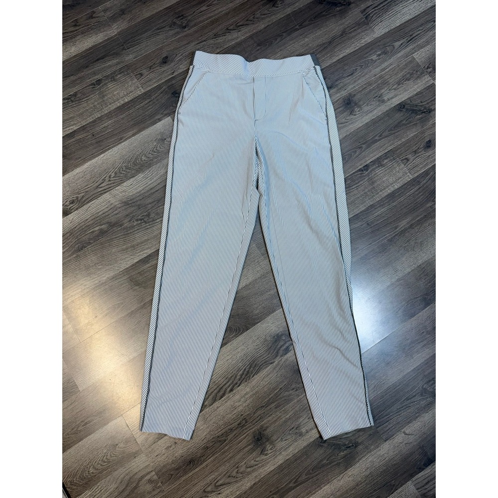 Athleta Brooklyn Textured Ankle Pant Grey White Pinstripe Tapered Trouser 6 Tall